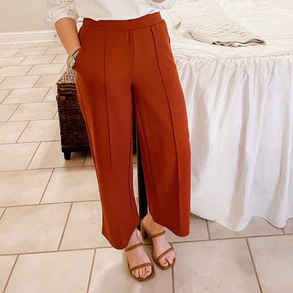 LOFT Pants - NWT- LOFT Terracotta Wide-Leg Pull On Pants